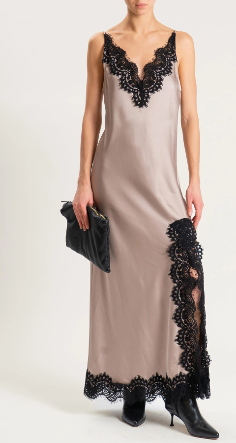 Tensione in suknelė